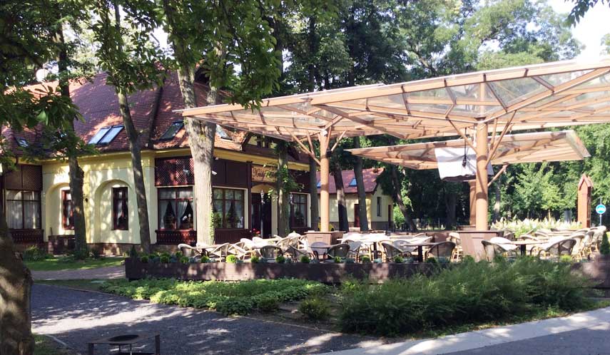 A relaxing stop on the path from the hotel to the University of Debrecen