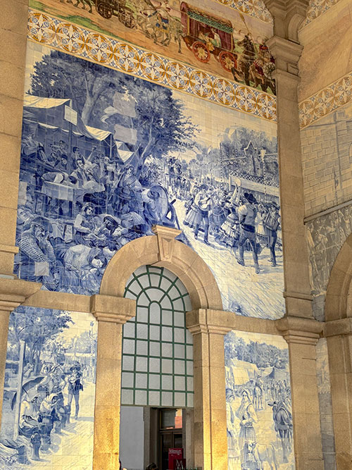 Porto São Bento train station