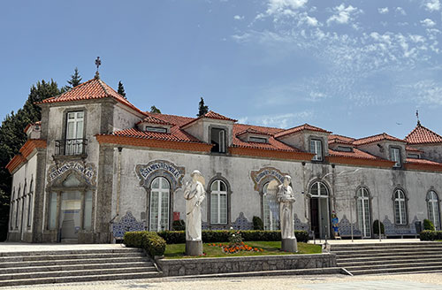 Casa das Estampas (House of Stamps/Souvenirs), part of the Sanctuary of Our Lady of Sameiro complex in Braga