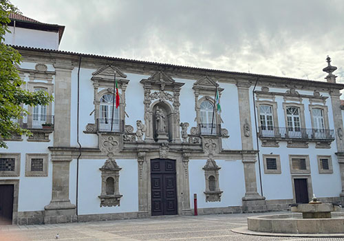 Facades on Toural Square