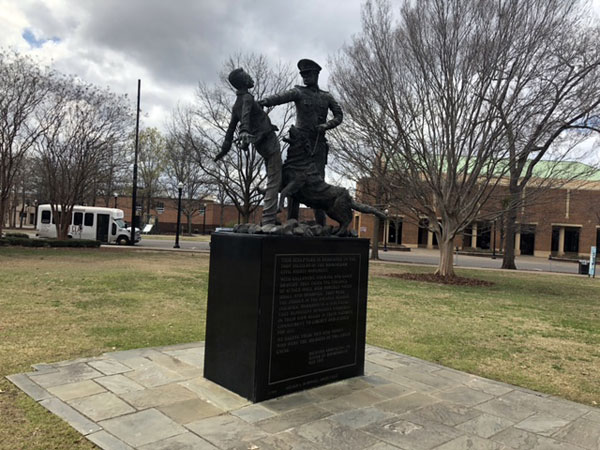 Sculpture of Ronald McDowell dedicated to the Foot Soldiers of the Birmingham Civil Rights Movement, Freedom Walk